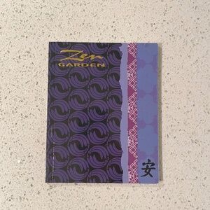 Zen Garden Haiku Book (Mini Paperback)